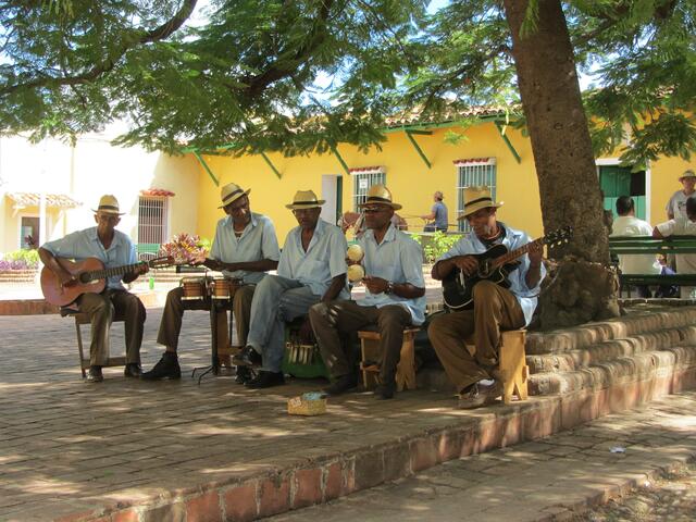 Musik gibt es auf der ganzen Insel. | Foto: Schatz 