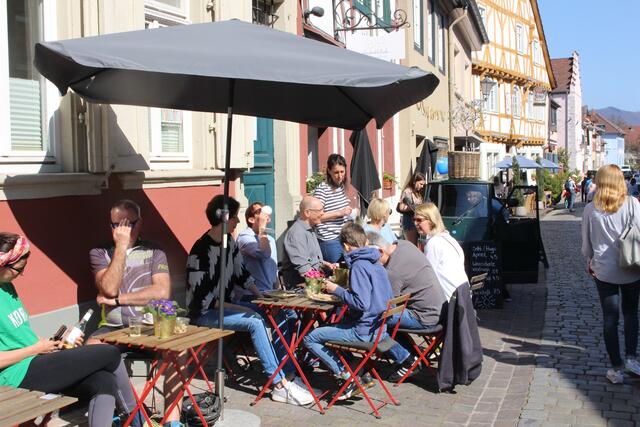 Seit einem Jahr bereichert das Café Kleiderklatsch die Ladenburger Altstadt. 