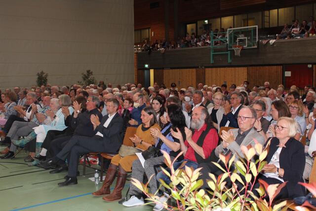 Den Applaus des Publikums hatte sich die Stadtkapelle mehr als verdient. 