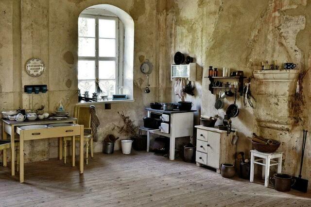 So sah eine typische Küche in den 1930er Jahren aus. 