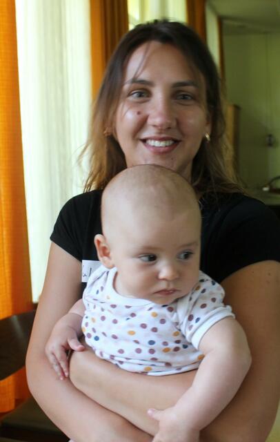 Timoteus interessierten die Geschehnisse beim Begegnungsfest nur am Rande - seine Mutter Yulia fühlt sich in Ladenburg sehr wohl. 