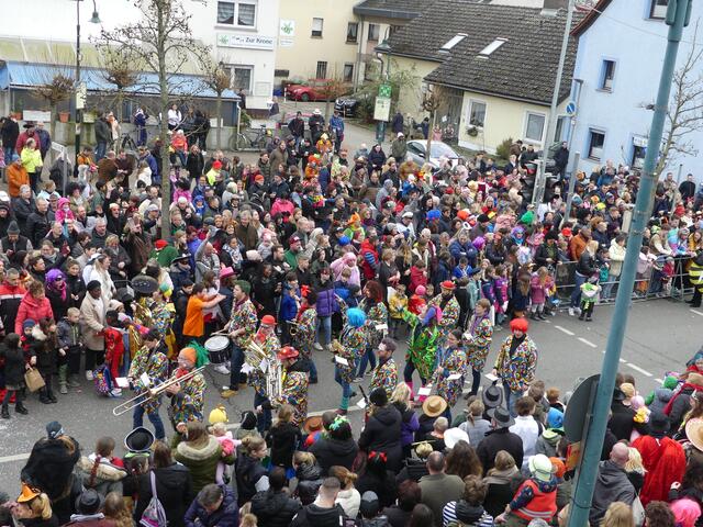 Für die musikalische Begleitung  sorgte unter anderem der Musikverein. | Foto: Schatz