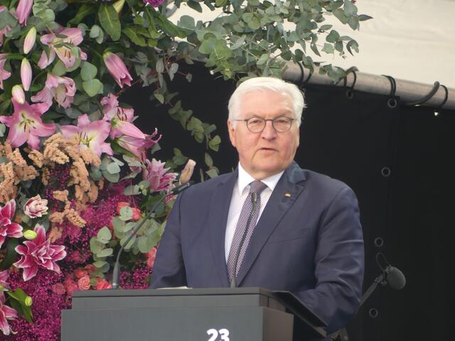 Bundespräsident Frank-Walter Steinmeier bei seiner Rede zur Eröffnung. | Foto: Schatz