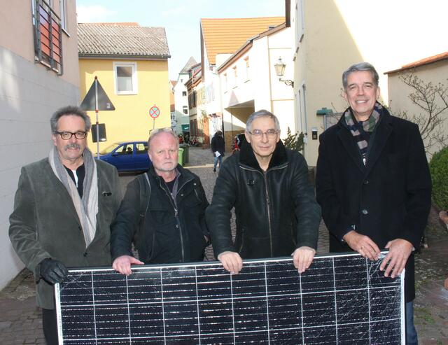 Februar: Die Bürgerinitiative BIPLA wurde gegründet.