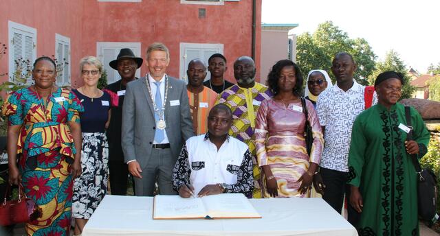 September: Die Gäste aus Garango waren herzlich willkommen. 