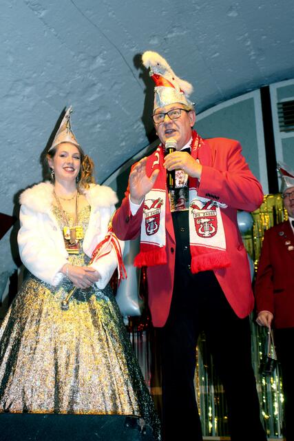 Prinzessin Annika I. und Präsident Andreas Eder von den Zabbe aus Seckenheim statteten Ladenburg an diesem Abend einen Besuch ab.