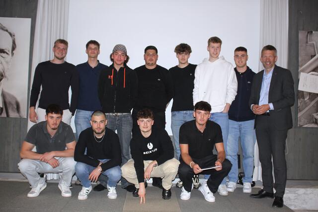 Die A-Jugend des FV 03 gehörte zu den Geehrten. Sie schaffte die Kreismeisterschaft und damit den Aufstieg in die Landesliga.