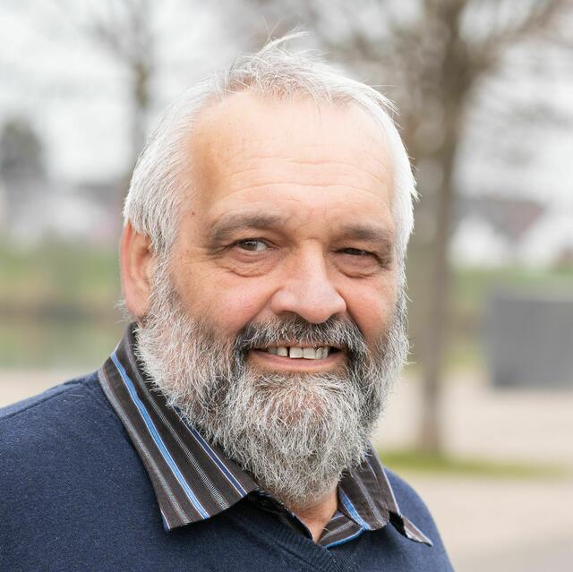 Karl Meng (CDU) 3.107 Stimmen