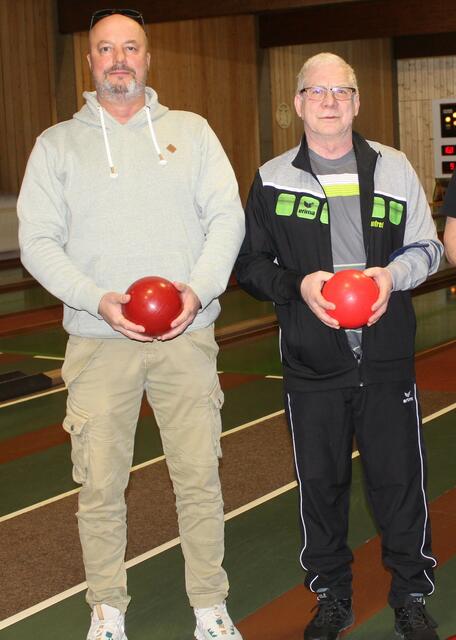 Der Ehrenvorsitzende Manfred Romahn (rechts) und der aktuelle Vorsitzende Ralph Gerngroß glauben an eine gute Zukunft der Ladenburger Neckarperle.