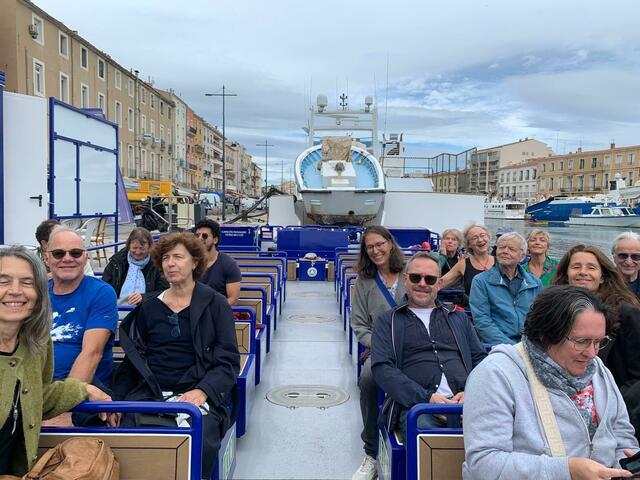 Sprachaufenthalt für Erwachsene in Sète: Neben der Spracharbeit gab es auch ein Rahmenprogramm wie die Schiffrundfahrt auf den Kanälen der Altstadt | Foto: IGP
