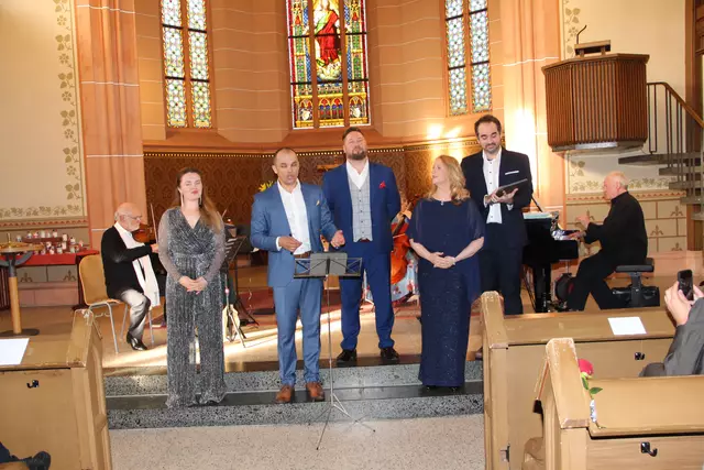 April: Ein erstklassiges Kulturerlebnis war der Operetten-Abend des Richard-Wagner-Verbandes.