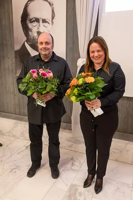 Jeannette Friedrich und Andreas Benend, die den besonderen Abend musikalisch untermalten.  | Foto: Markus Weik