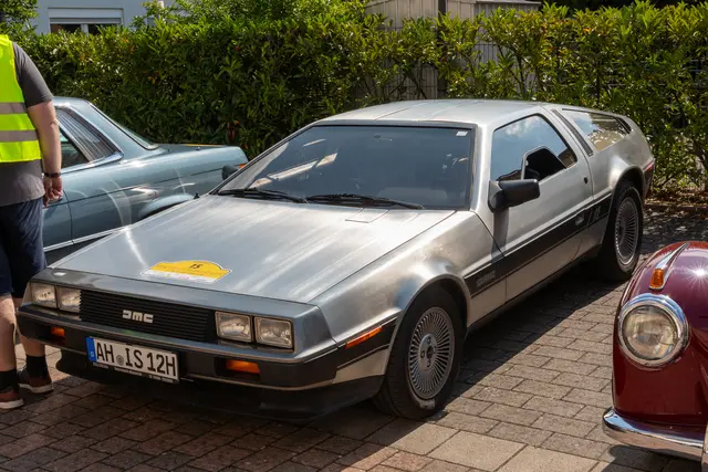 In der "Zurück in die Zukunft" Trilogie wurde der DeLorean DMC-12 zu einer Zeitmaschine umgebaut. In Ladenburg war das "Standard"-Modell zu besichtigen - ohne Flux-Kompensator.