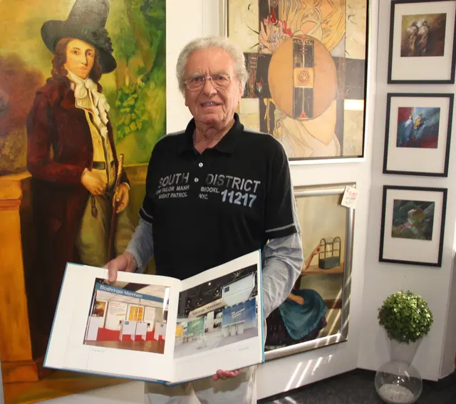 Werner Menrad zeigte mit seiner Ausstellung "Meine Kunst im Wandel der Zeit", dass das Schaffen von Kunst keine Frage des Alters ist.