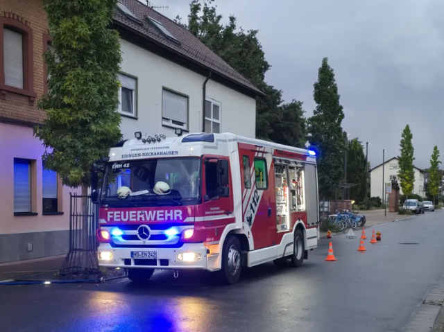 Die Feuerwehr im Einsatz | Foto: FWEN