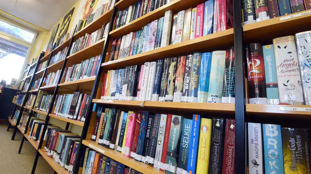Bücherlesen ist auch heute noch modern und liegt sogar im Trend! | Foto: Marcus Schwetasch | MM