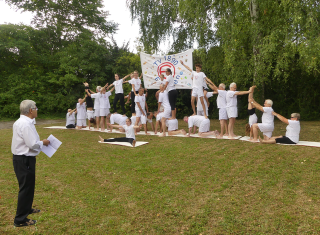 Pyramide zu Ehren von Willy Breitkopf | Foto: TVE