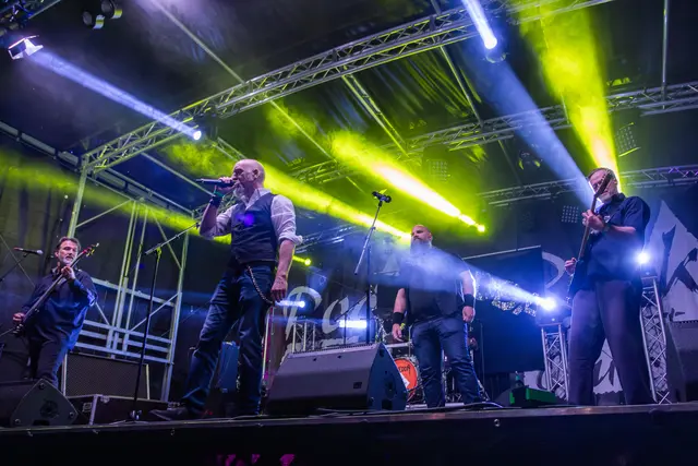 Heimspiel - bei der Ladenburger Band "Dawedda" gab's "voll auf die Zwölf". 