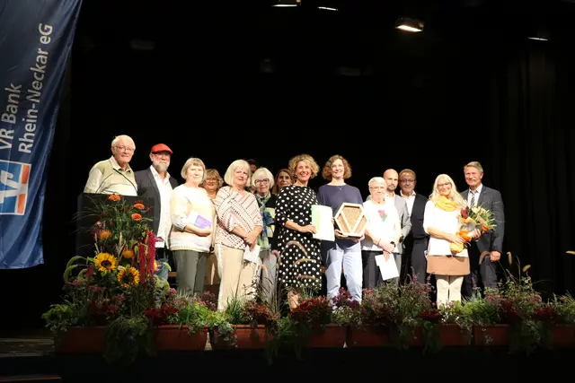 Die Gewinner der insgesamt acht Hauptpreise. | Foto: Stadt Mannheim
