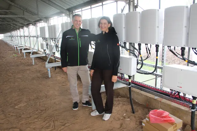 Martina und Stefan Pfister wollen mit ihrer „Sonnen-Gärtnerei“ einen nennenswerten Beitrag zur Energiewende leisten.
