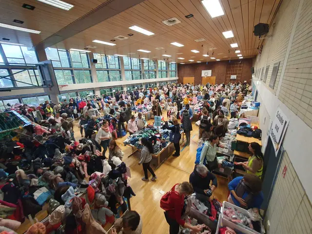 Reges Treiben beim Stöbern | Foto: Christiane Röhr