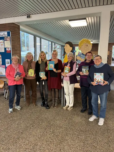 Die ehrenamtlichen Vorleserinnen hatten viel Spaß beim Vorlesetag. | Foto: zg