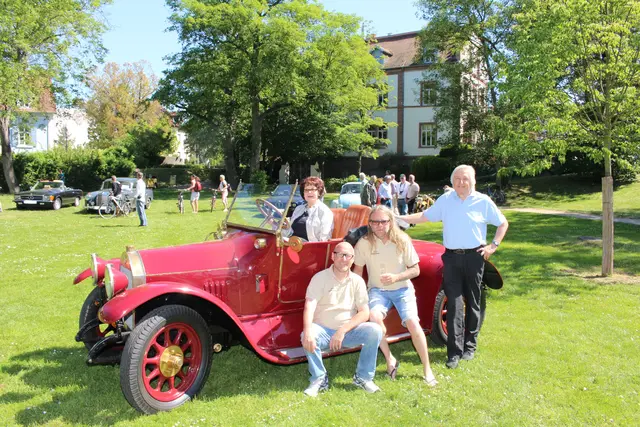 Die Gründung der Oldtimersparte im Jahre 2016 wurde von Gertrud Elbe-Benz unterstützt. 