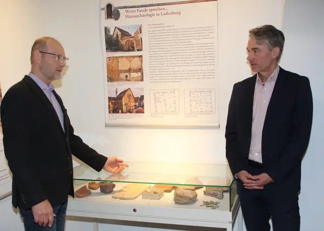 Musemsleiter Andreas Hensen (rechts) und Klaus Wirth von den Reiss-Engelhorn-Museen konzipierten eine exzellente Ausstellung. 
