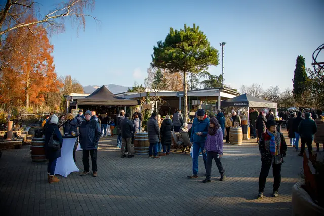 Drei Tage lang strömten über 10.000 Besucher und Besucherinnen über das Gelände. 