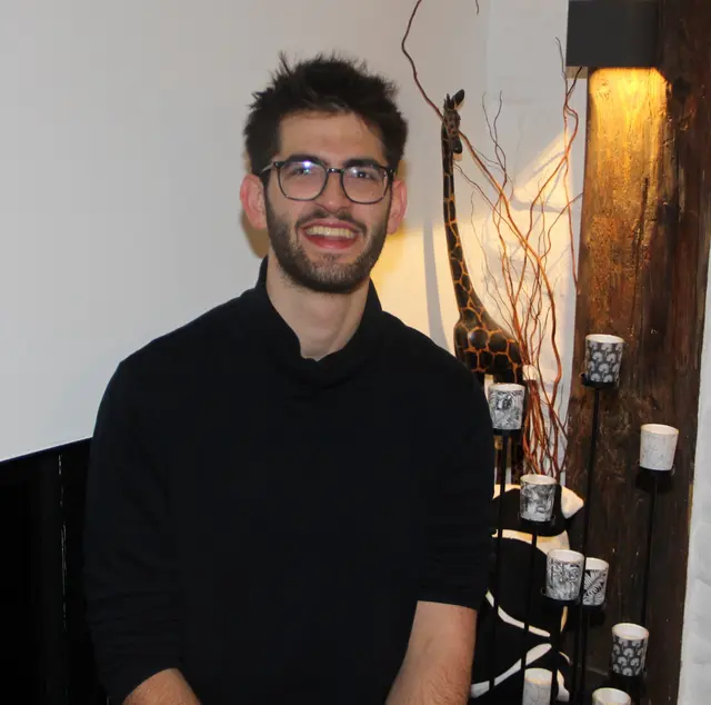 Der 21-jährige Moritz Pfister ist ein vielseitig begabter Mensch - der die Ladenburger Kulturszene sehr bereichert. 