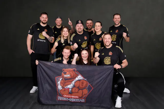 Allen Grund zur Freude hat die 1. Mannschaft der Grizzly. Ab der kommenden Saison spielt sie in der 1. Liga mit. 