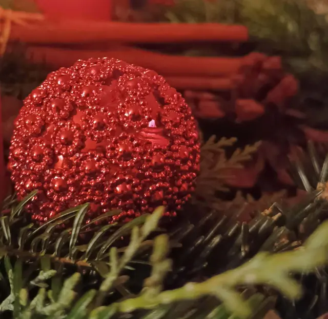 Weihnachtsglanz im Café Contact