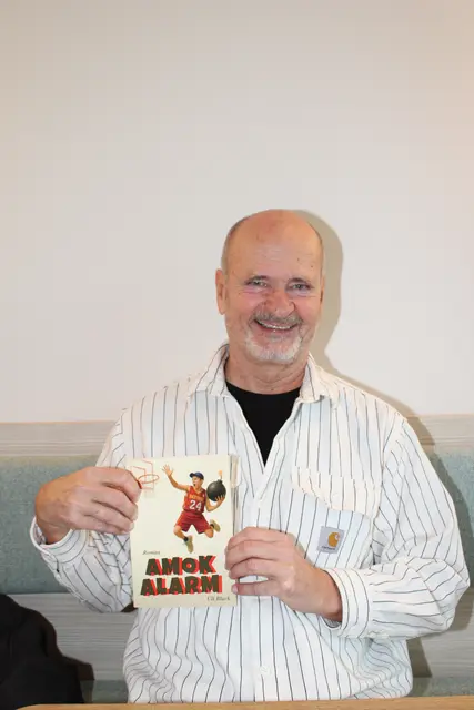 Uli Black mit seinem neuen Roman