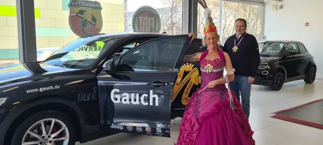 Nadine II. bei der Übergabe ihres Prinzessinnenautos. | Foto: zg