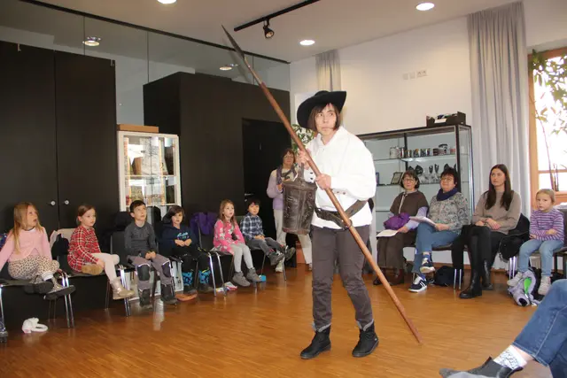 Wer Bürger von Ladenburg werden wollte, musste einen Feuereimer aus Leder und eine Pike zur Verteidigung der Stadt am Antonius-Tag vorzeigen. 