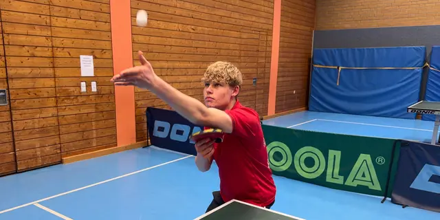 Eigengewächs Felix Zimmermann ist weiterhin im Aufwind und bewies am Wochenende mit drei Siegen aus vier Spielen, warum er jüngst zurecht in die erste Herrenmannschaft aufrückte.