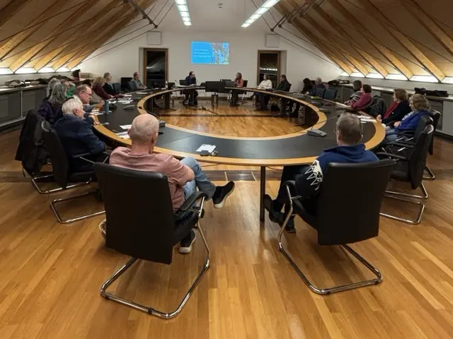 Vor einem Jahr im Bürgersaal des Rathauses Edingen: Mitgliederversammlung 2025