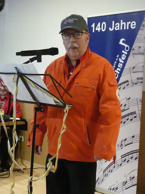 Gerhard Krieger hatte bei seinem Vortrag die Lacher auf seiner Seite. | Foto: Schatz