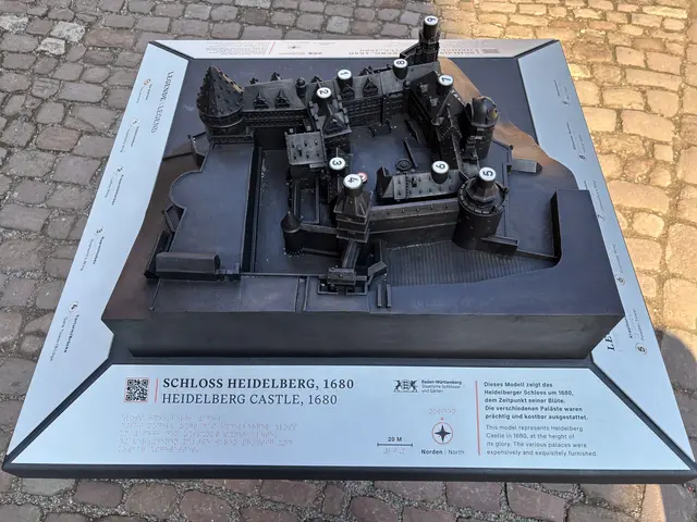 Das Schloss kann von blinden und sehbehinderten Menschen nun ertastet werden. | Foto: SSG