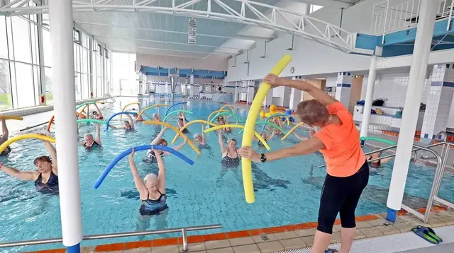 Als "Erfolgsmodell" bezeichnete der "Mannheimer Morgen" in seiner Berichterstattung die Wassergymnastik-Angebote im Freizeitbad | Foto: Christoph Bluethner | MM