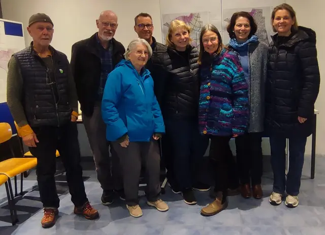 Der neue BUND-Vorstand: V.l.n.r.: Peter Petersen, Jeff Haigh, Jenny Robinson-Haigh, Michael Janke, Dr. Gabi Lux, Hanne Zuber, Dr. Edith Quennet, Isabelle Koop. | Foto: Michael Janke