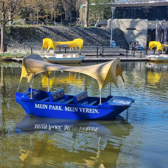 Seit Karfreitag ist das Buwe-Boot im Einsatz | Foto: Stadtpark GmbH