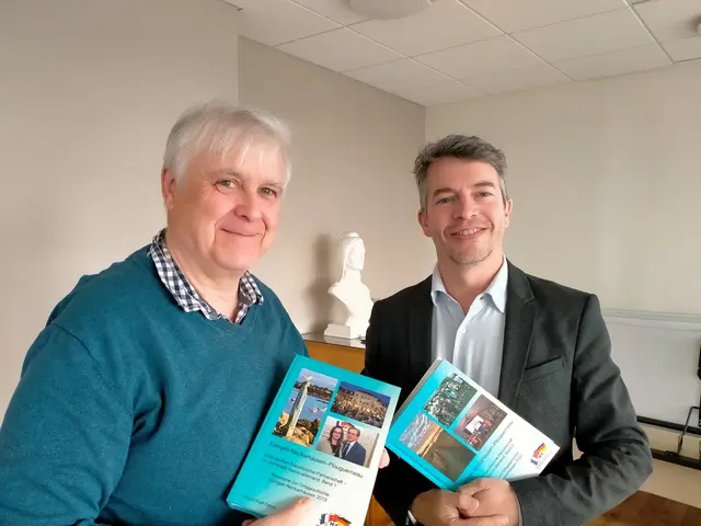 Bürgermeister Renaud Le Floch informierte sich über die aktuelle Partnerschaftsarbeit und grüßt die Partnerschaftsfreunde in Edingen-Neckarhausen | Foto: IGP