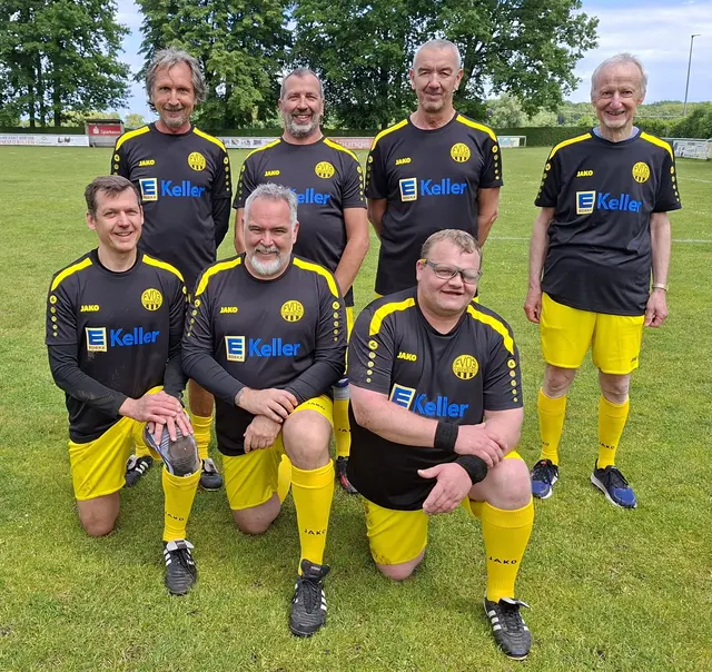 Hintere Reihe von links: Michael Maurer, Rocco Sarponara, Michael Henn, Bernd Höner
Vordere Reihe von links: Jörn Dewald, Andreas Schintu, Richard Kraus | Foto: zg