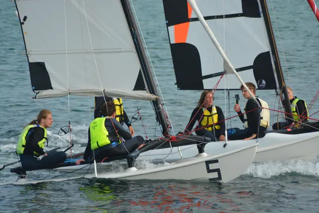 Jugendbegegnung: Catamaran-Segeln beim Club Nautique Plouguerneau unter Leitung von Jean-Marie Balcon | Foto: IGP