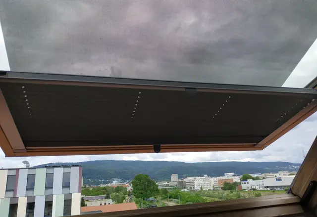 Fenster mit Sonnenschutz - von außen am wirksamsten! | Foto: KLiBA