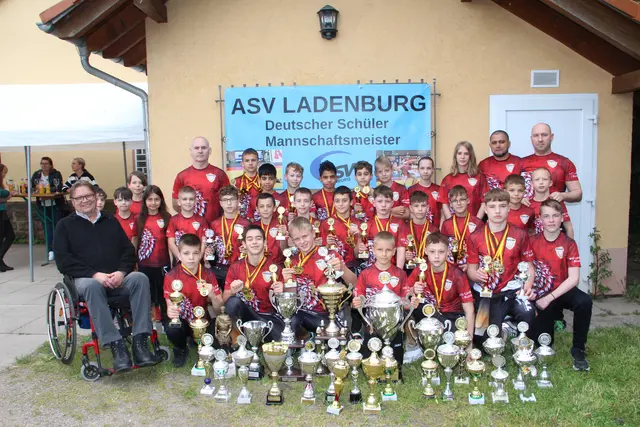 Der ASV Ladenburg ist ein lebendiger Verein. Auf die Nachwuchs- und Integrationsarbeit beim ASV ist der heutige Vorsitzende Joachim Loose besonders stolz. 