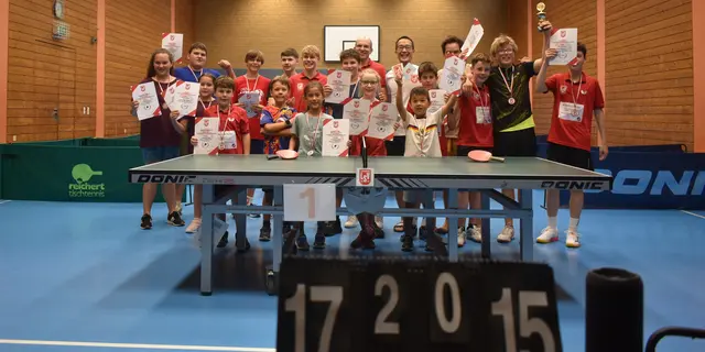 Alle Kinder verbrachten einen stimmungsvollen Sonntagvormittag voller Spaß sowie Teamgeist und gingen mit vollen Händen nach Hause. Die lachenden Gesichter sprechen für sich.