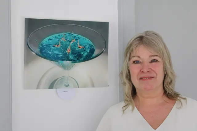 Susanne Ochs mit ihren Synchron-Schwimmerinnen