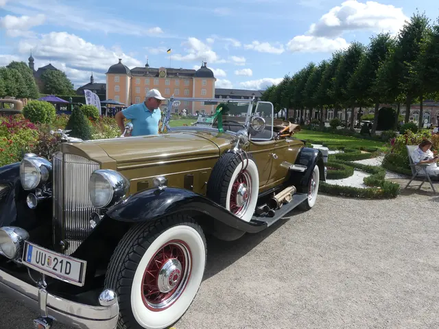 Im stilvollen Ambiente gab es tolle Autos zu bestaunen. | Foto: Schatz